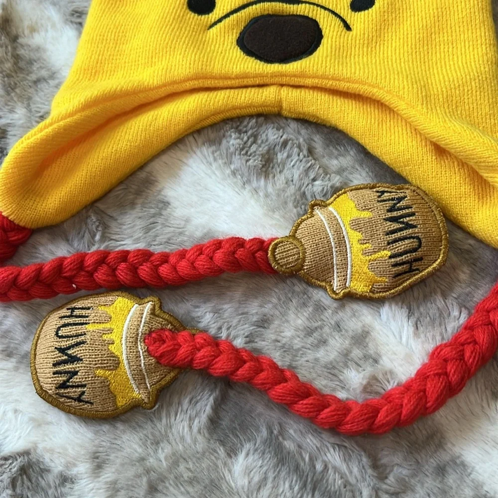 Bioworld Disney Winnie the Pooh beanie